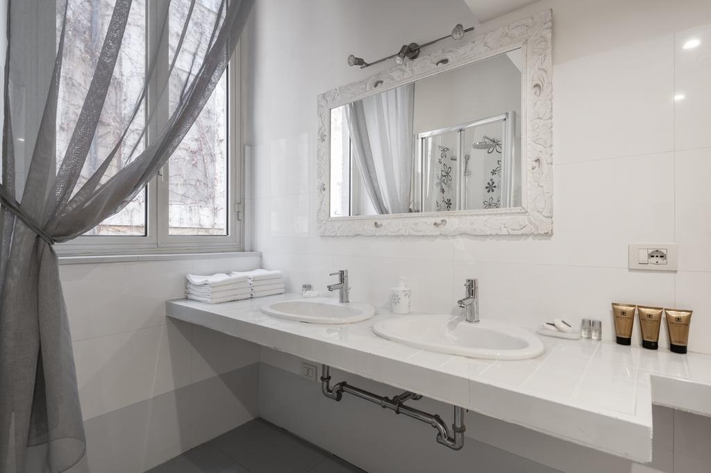Antique-modern Flat By Navona Square