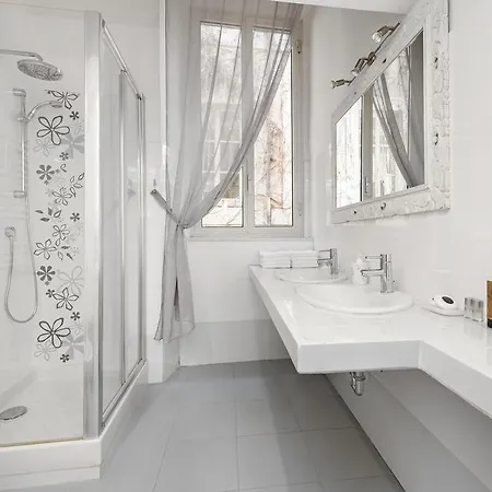 Antique-Modern Flat By Navona Square Apartment Rome Exterior photo